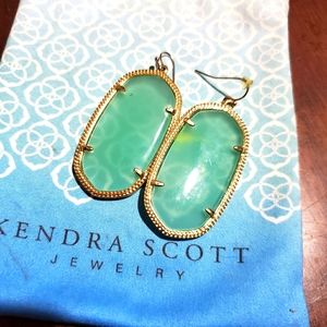 Kendra Scott Danielle earrings